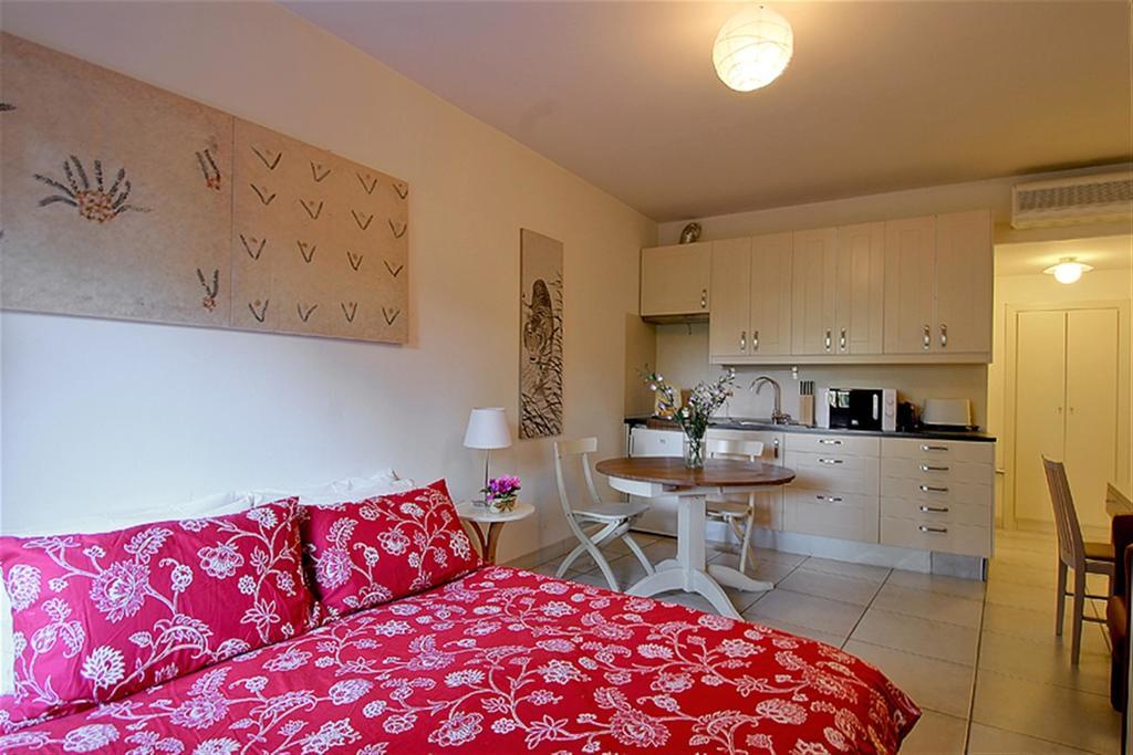 Pearl Suite ローマ 部屋 写真